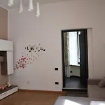 Bed And - Largo Campo - Salerno