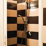 Bed And - Largo Campo - 4* Salerno