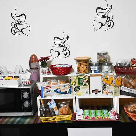 Bed And - Largo Campo - Salerno