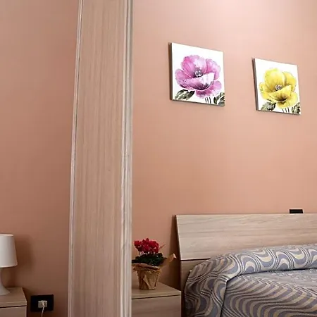 Bed And - Largo Campo - 4* Salerno